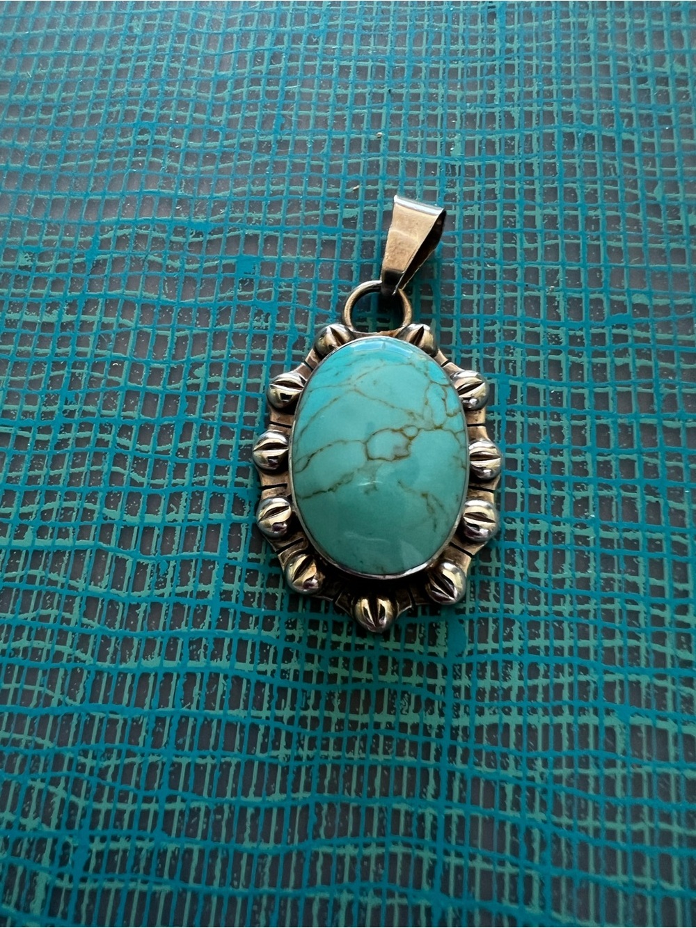 Vintage Mexico 925 / 950 Sterling Silver pendant With genuine Turquoise